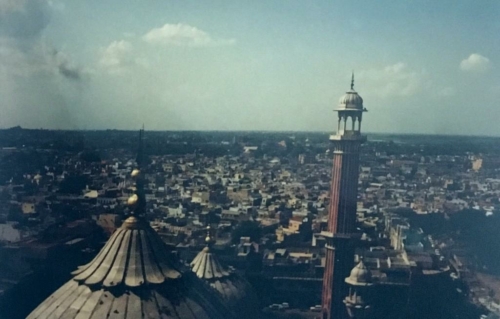 172 19910731 Delhi India