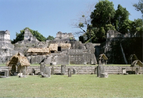 092 Tikal