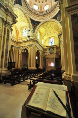 444 2015 italie locorotondo