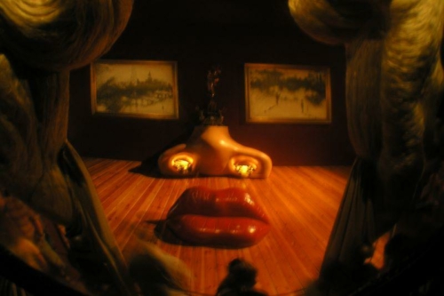 OLYMPUS DIGITAL CAMERA